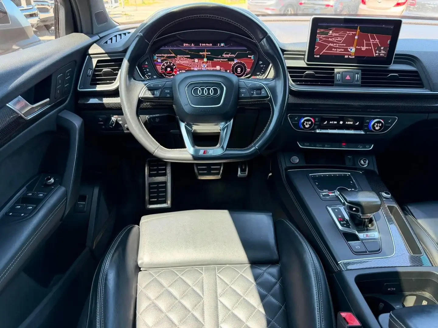 Audi SQ5 MATRIX* BANG* OLUFSEN* 360КАМЕРА* ПОДГРЕВ* МЪРТВА*, снимка 7 - Автомобили и джипове - 55977497