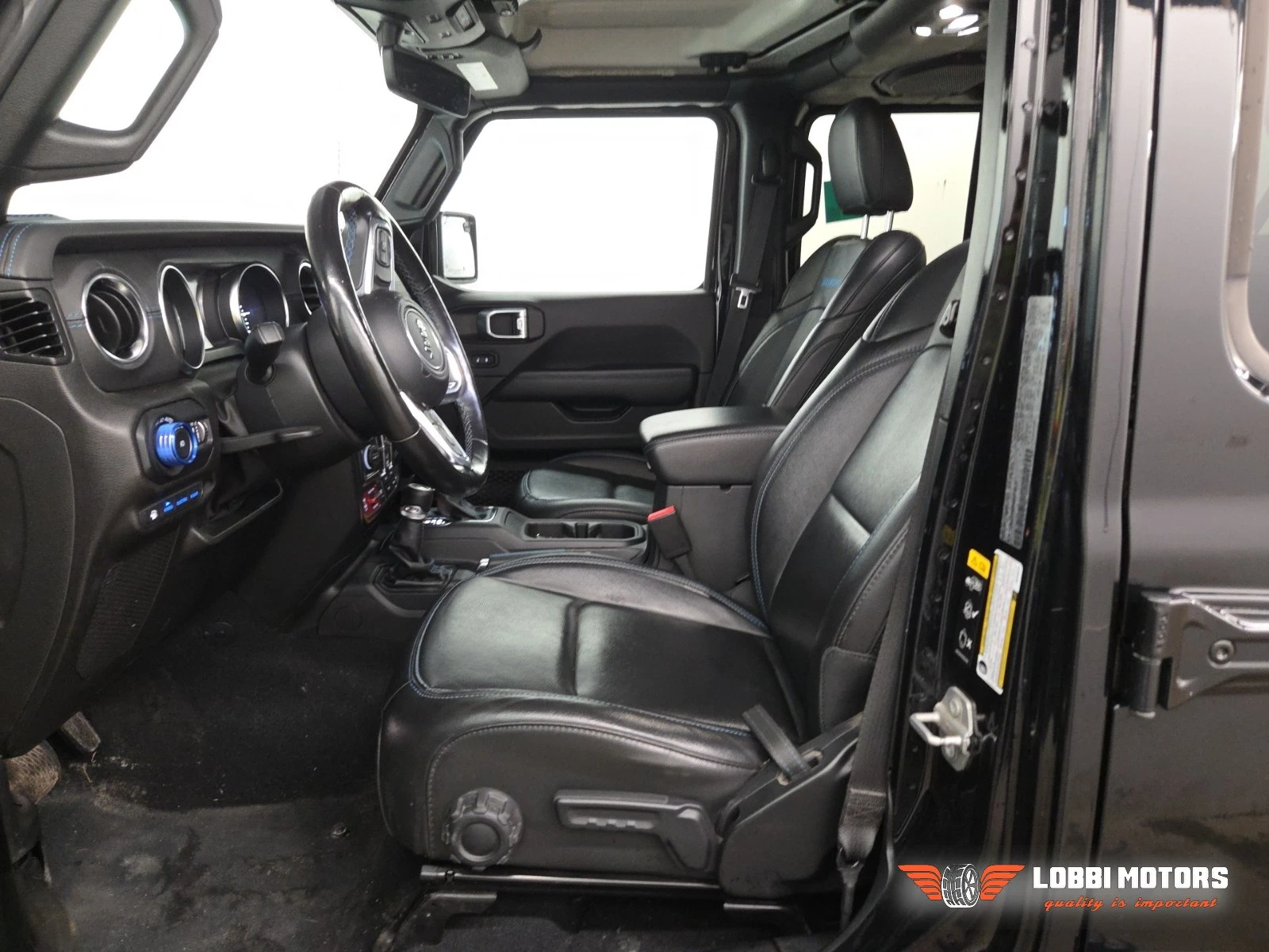 Jeep Wrangler, снимка 5 - Автомобили и джипове - 56098819