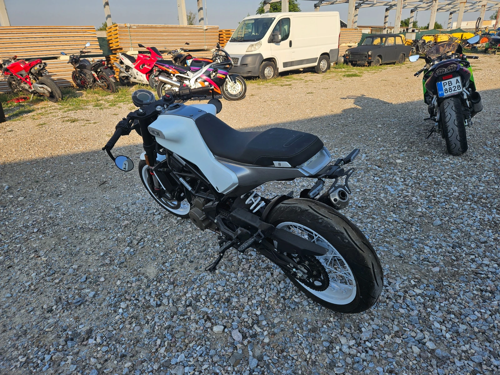 Husqvarna Svartpilen 401 А2 Лизинг Бартер - изображение 4