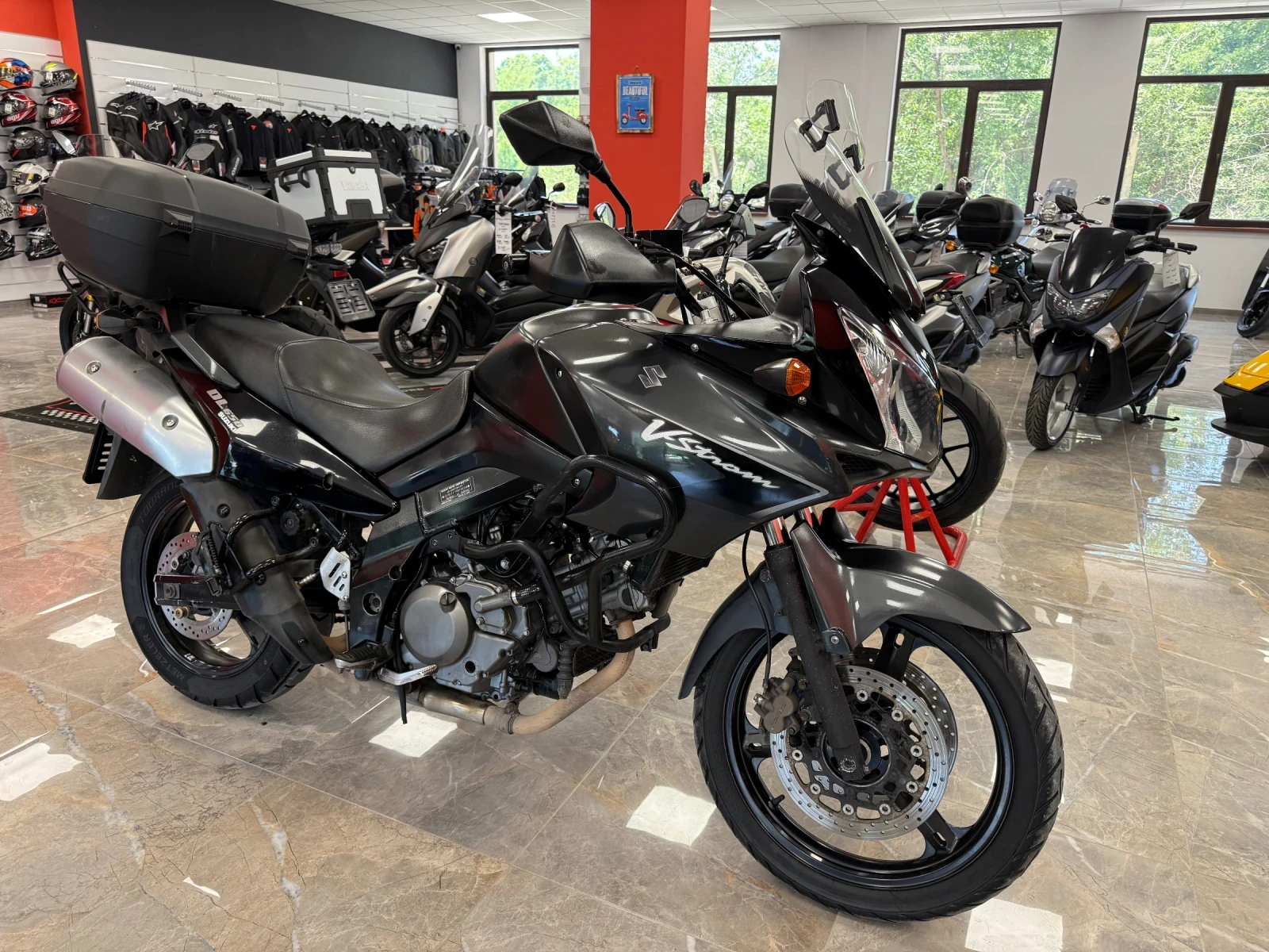 Suzuki V-strom DL 650 - изображение 3