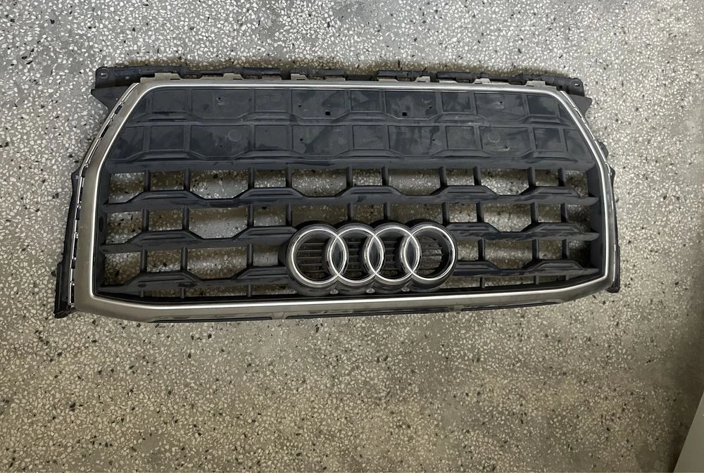 Решетка за броня Sline Audi Q2 distronik дистроник ном 55 81A853651
