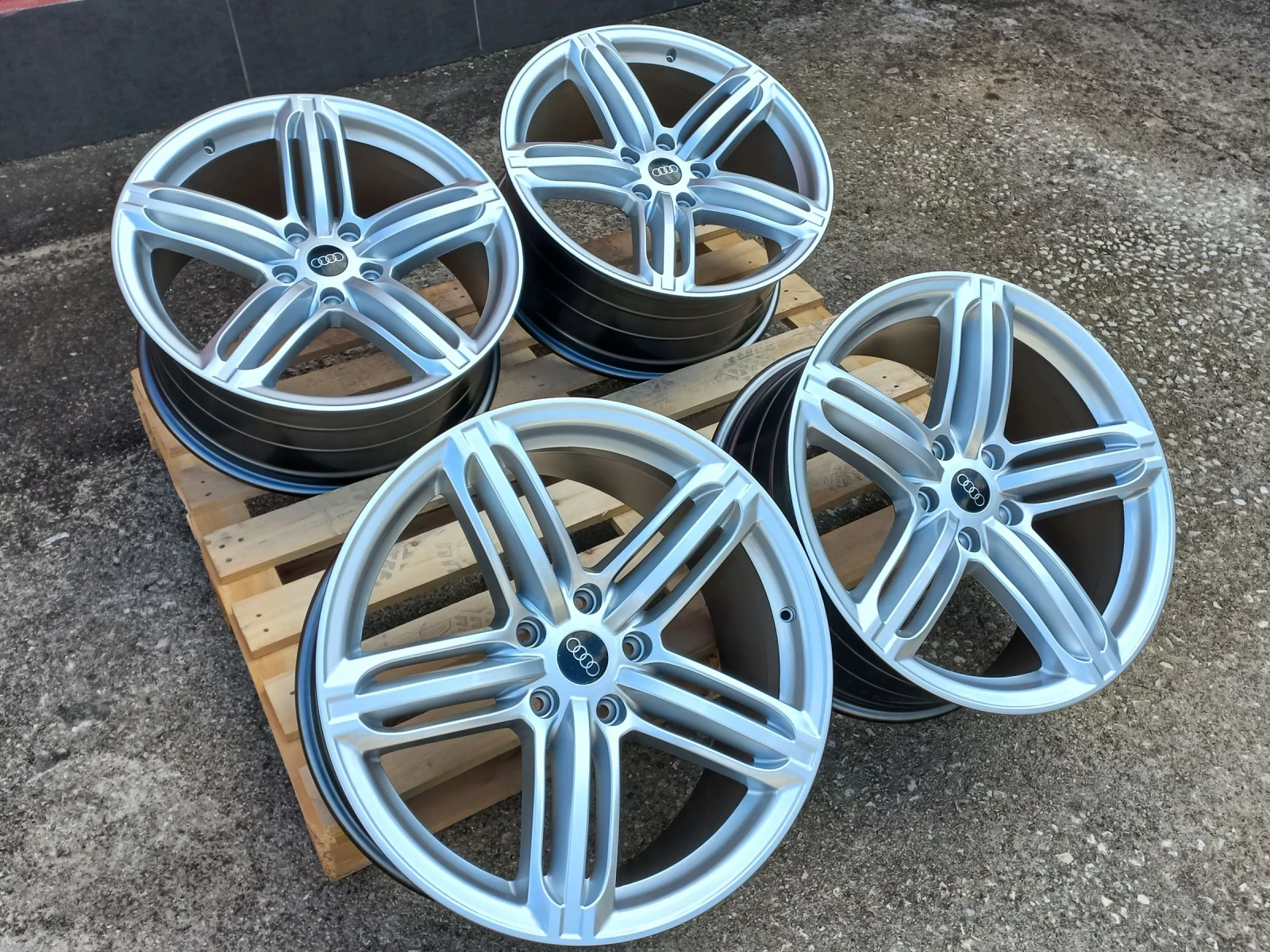 ������ �� Audi Q7 | Mobile.bg � ����������� 1