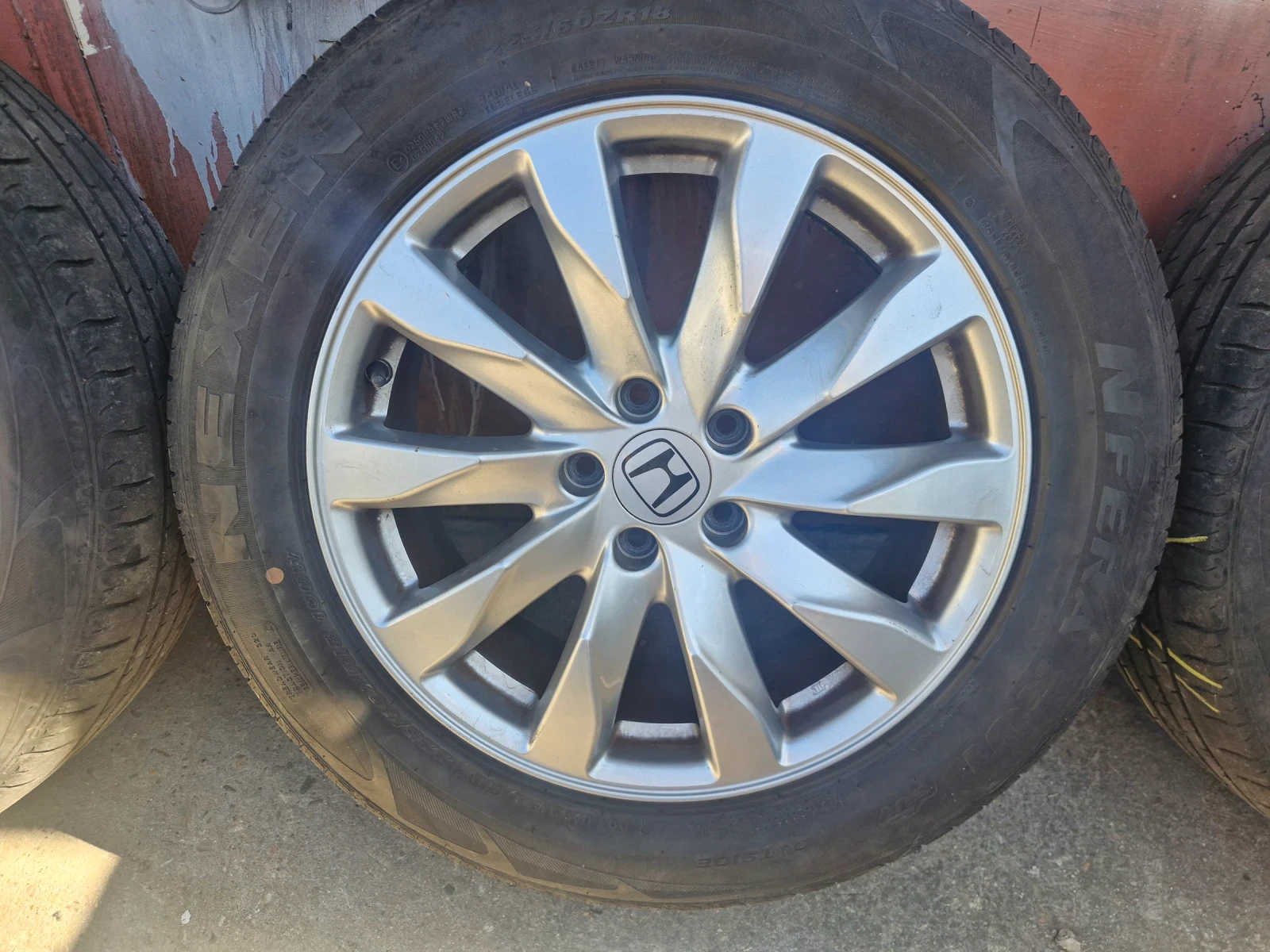 ���� � ������ 225/60R18 �� Honda Cr-v | Mobile.bg � ����������� 2