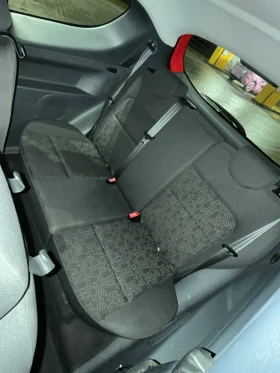 Mitsubishi Colt, снимка 8