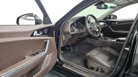 Kia Stinger 2.0* КОЖА* ПОДГРЕВ* ОБДУХ* НАВИ* ПАНО, снимка 8