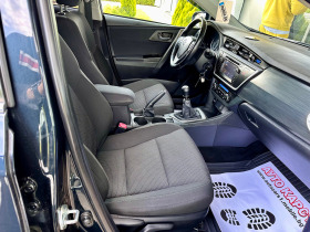 Toyota Auris 1.4d4d 90кс 6ск , снимка 10 - Автомобили и джипове - 45741384