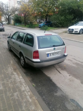 Skoda Octavia 1800/125 | Mobile.bg    3