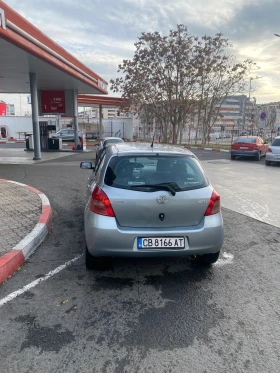 Toyota Yaris 1.3 ВЕРИГА, снимка 3