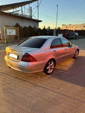 Mercedes-Benz C 220 Facelift Sport Edition, снимка 2