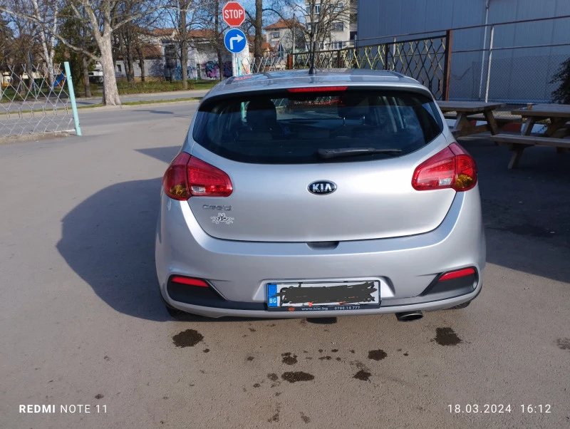 Kia Ceed, снимка 3 - Автомобили и джипове - 47146568