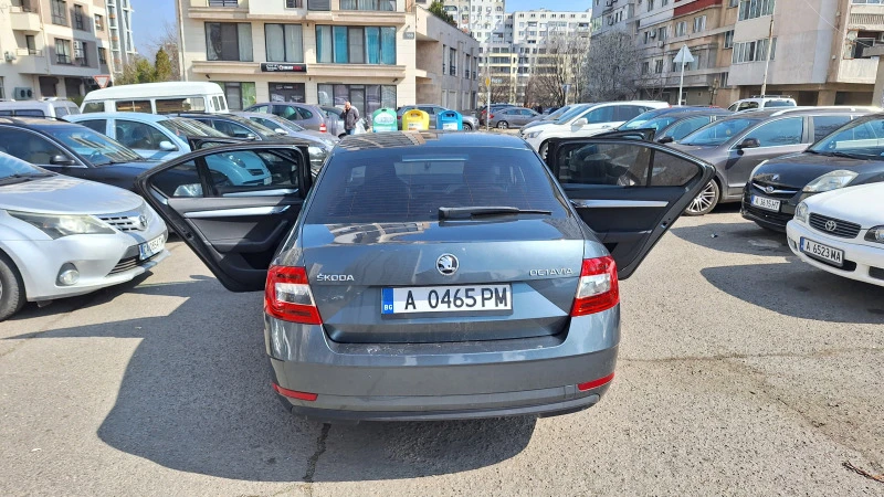 Skoda Octavia, снимка 1 - Автомобили и джипове - 47219050