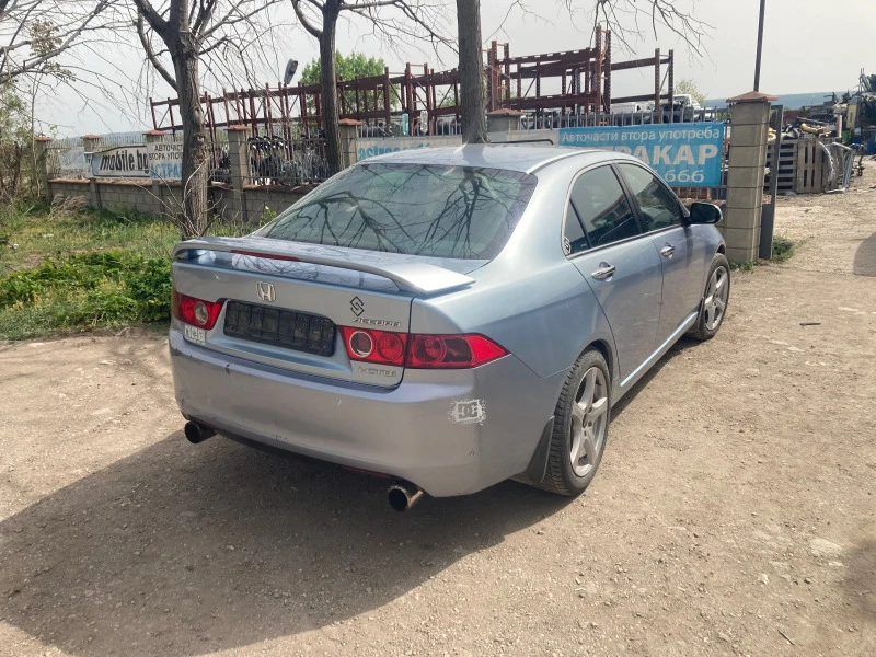 Honda Accord 2.2crdi, снимка 4 - Автомобили и джипове - 45320361