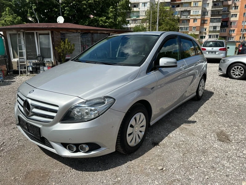 Mercedes-Benz B 180 1.6i 122kc NAVI FACE, снимка 1 - Автомобили и джипове - 45495213