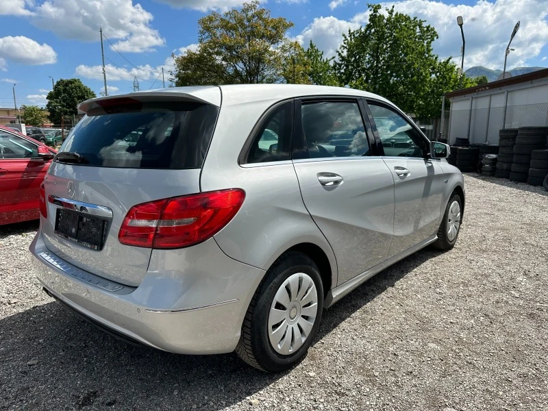 Mercedes-Benz B 180 1.6i 122kc NAVI FACE, снимка 5 - Автомобили и джипове - 45495213