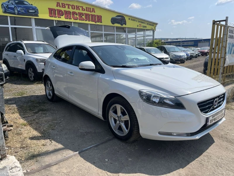 Volvo V40 2.0 dizel, снимка 2 - Автомобили и джипове - 46667150