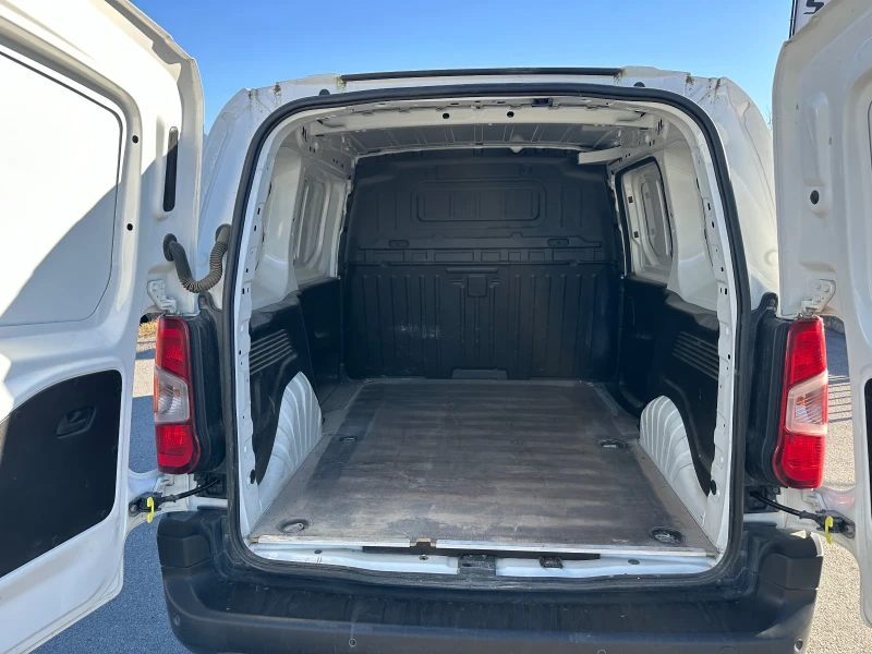 Opel Combo, снимка 8 - Автомобили и джипове - 48013840