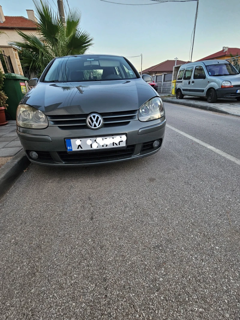 VW Golf 5, снимка 1 - Автомобили и джипове - 48056419