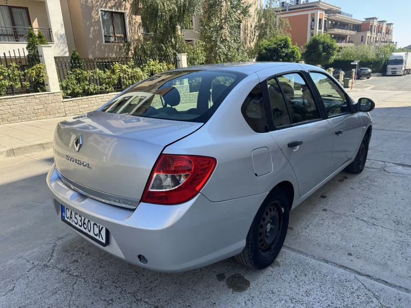 Renault Clio Symbol 1, 6 I, снимка 5 - Автомобили и джипове - 48171824