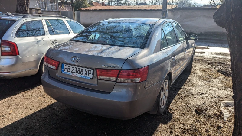 Hyundai Sonata NF, снимка 3 - Автомобили и джипове - 49561719