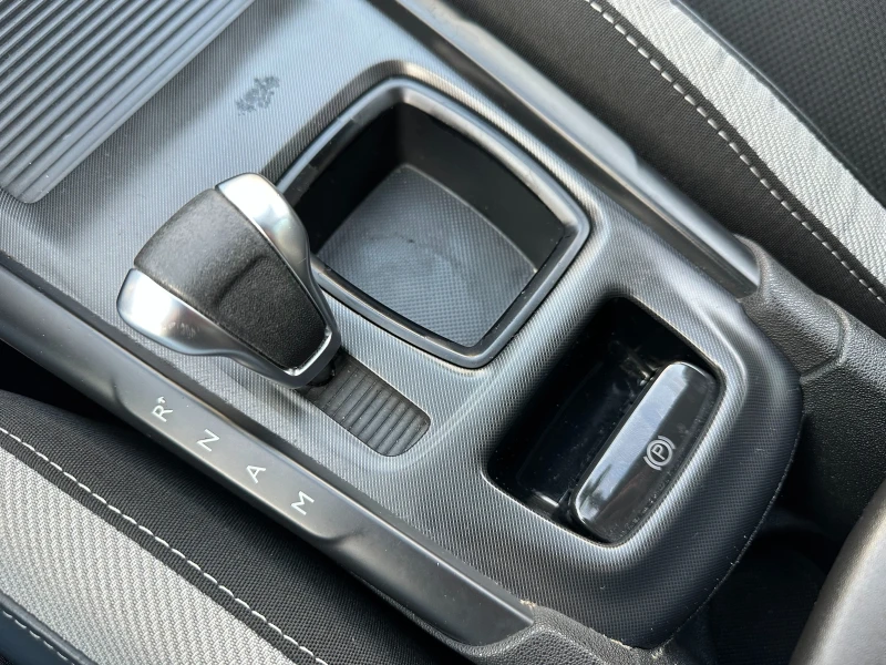 Citroen DS4 1.6d 112 к.с. , снимка 12 - Автомобили и джипове - 52845046