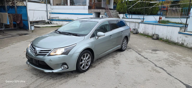 Toyota Avensis 2.0d, снимка 14 - Автомобили и джипове - 52860461