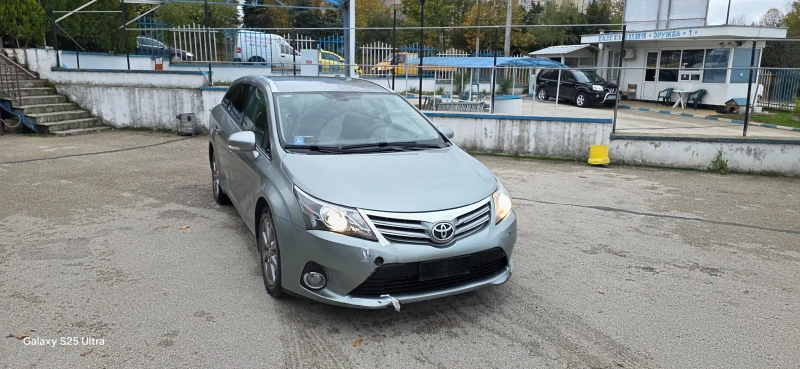 Toyota Avensis 2.0d, снимка 12 - Автомобили и джипове - 52860461