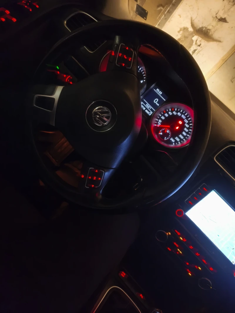 VW Golf VI, снимка 13 - Автомобили и джипове - 53137152