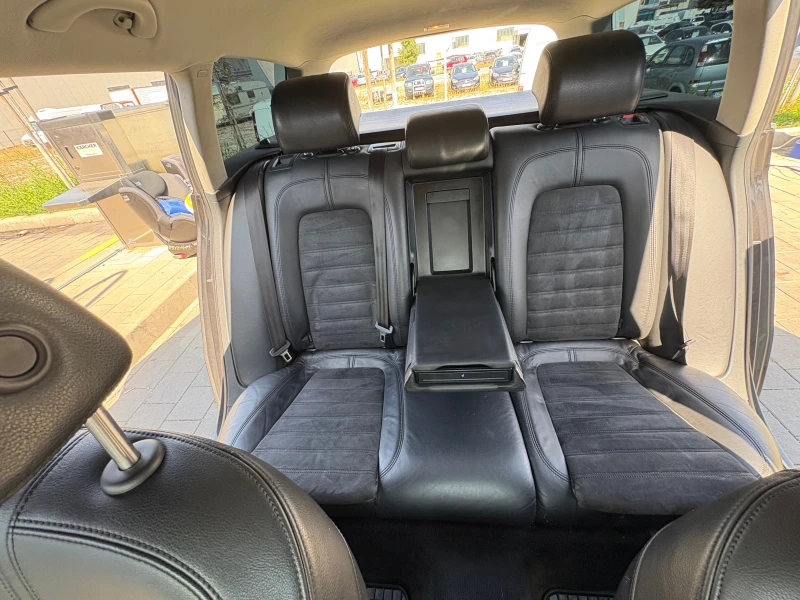 VW Passat Variant 2.0 TDI CR, снимка 13 - Автомобили и джипове - 53221332