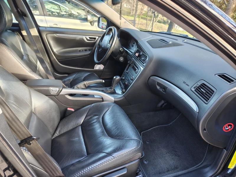 Volvo Xc70 Cross country , снимка 6 - Автомобили и джипове - 53372239