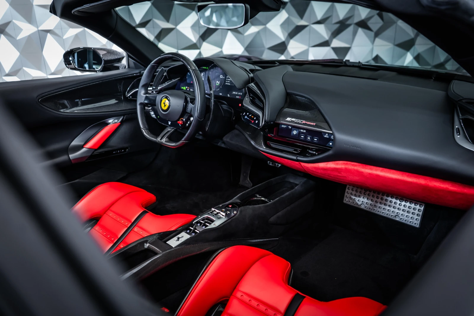 Ferrari SF 90 Spider Assetto Fiorano / Carbon / Daytona - изображение 9