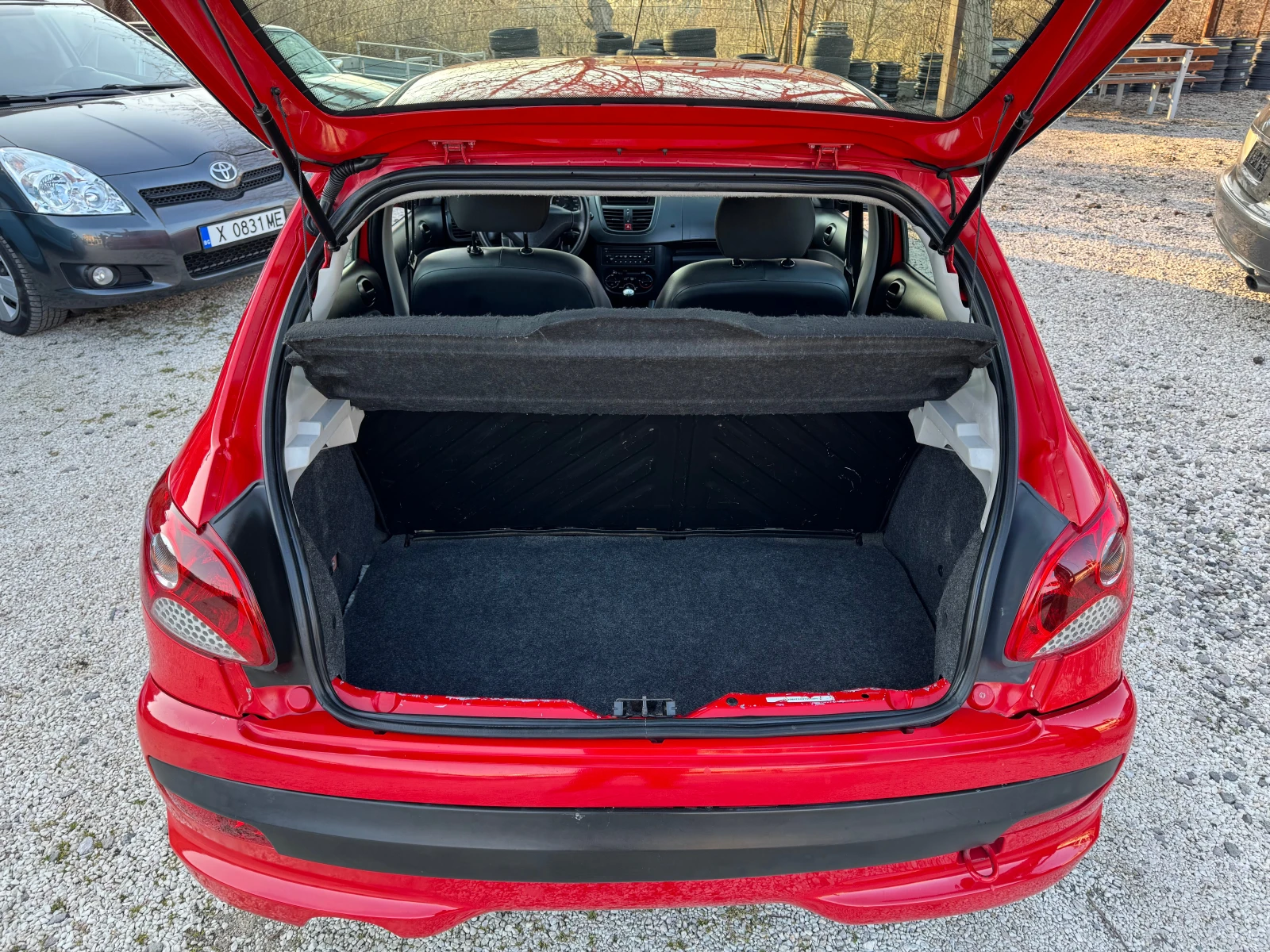 Peugeot 206 1.1i-КЛИМА | Mobile.bg — изображение 11