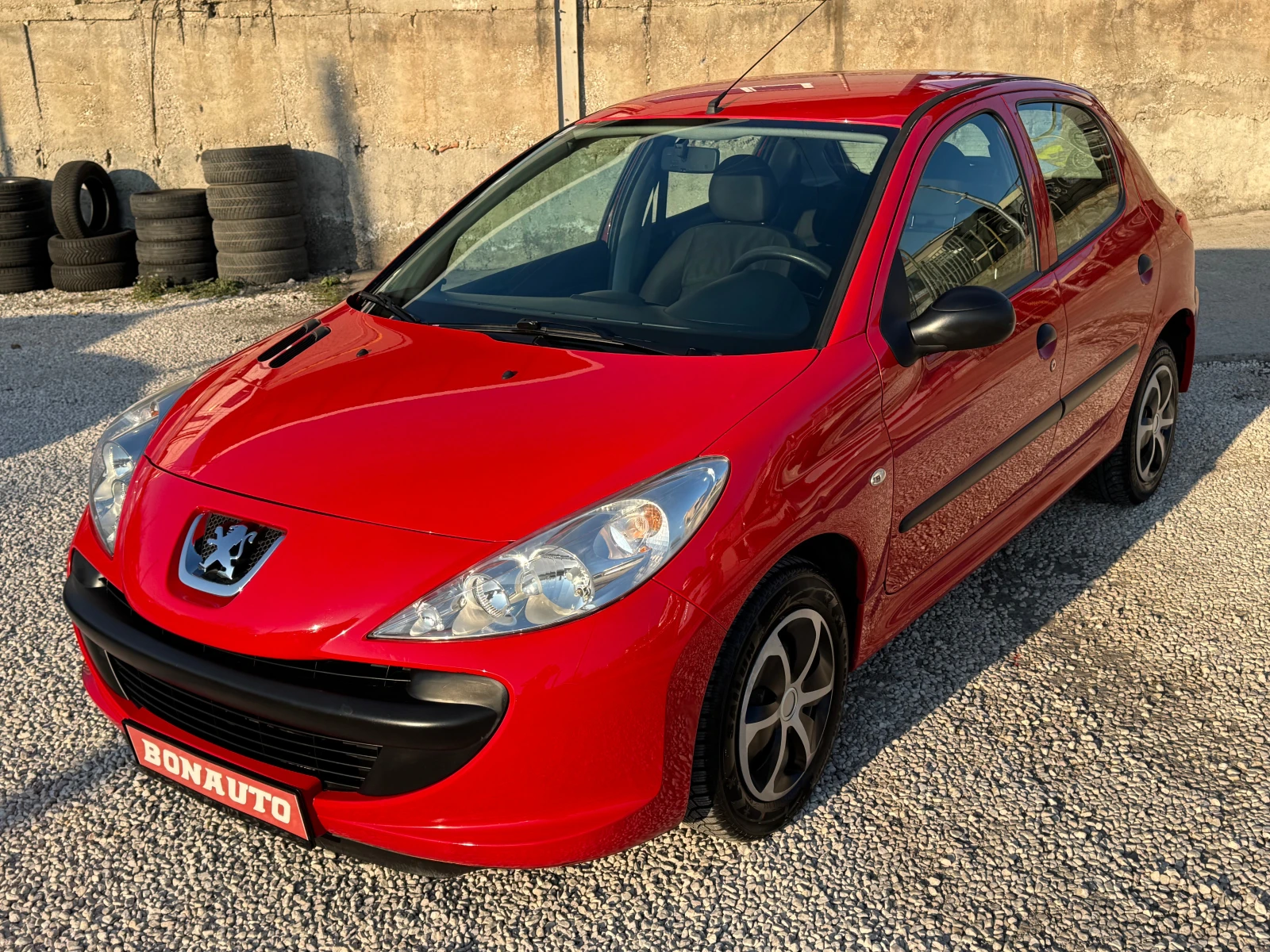 Peugeot 206 1.1i-КЛИМА | Mobile.bg — изображение 1