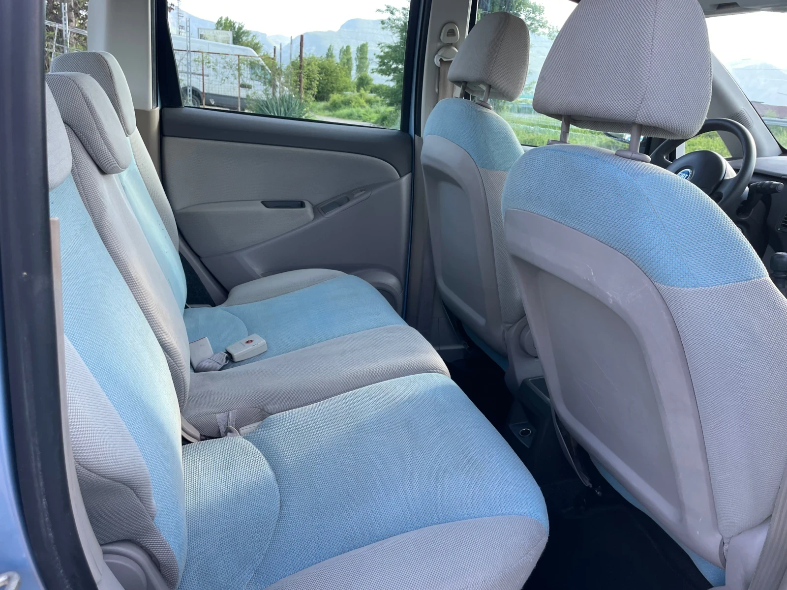 Fiat Idea 1.4i-75-ITALIA - изображение 7