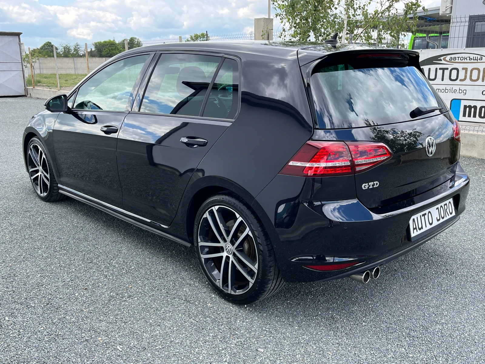 VW Golf 2.0GTD-184к.с. - изображение 2