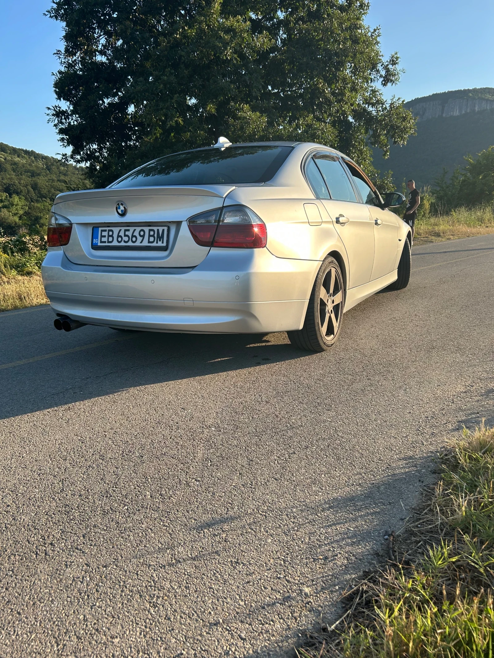 BMW 320 320I - изображение 5