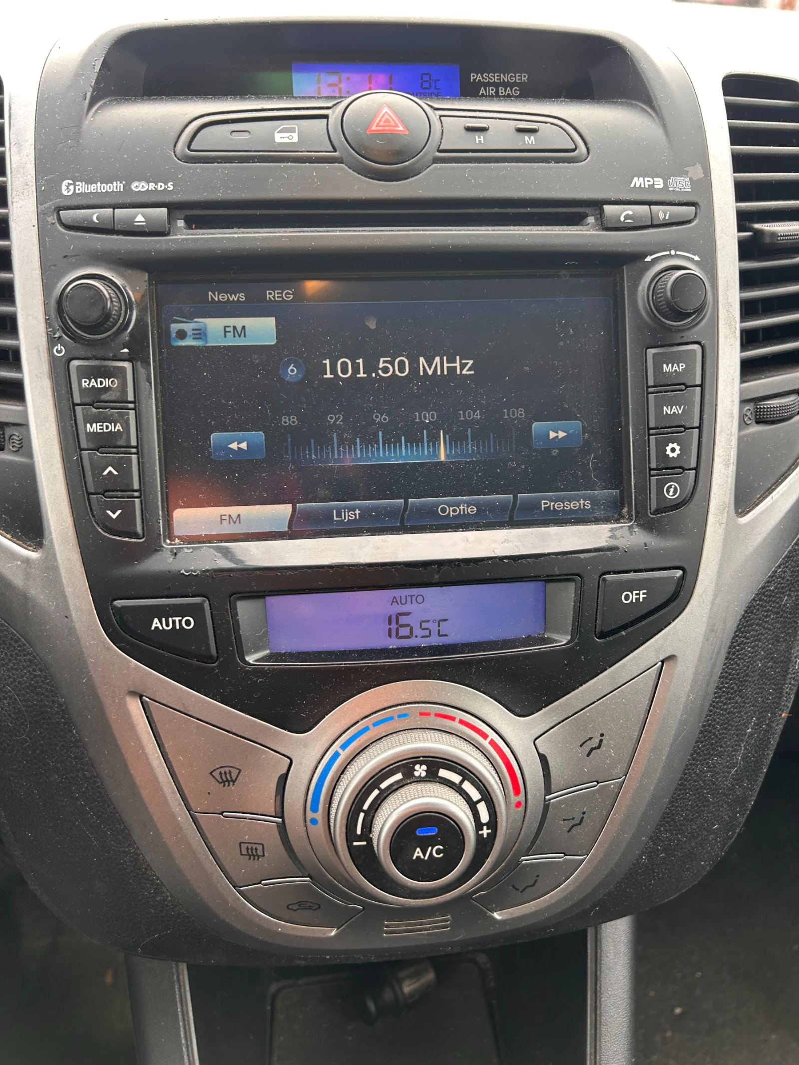 Hyundai Ix20 1.4i NAVI EURO 5 | Mobile.bg   12