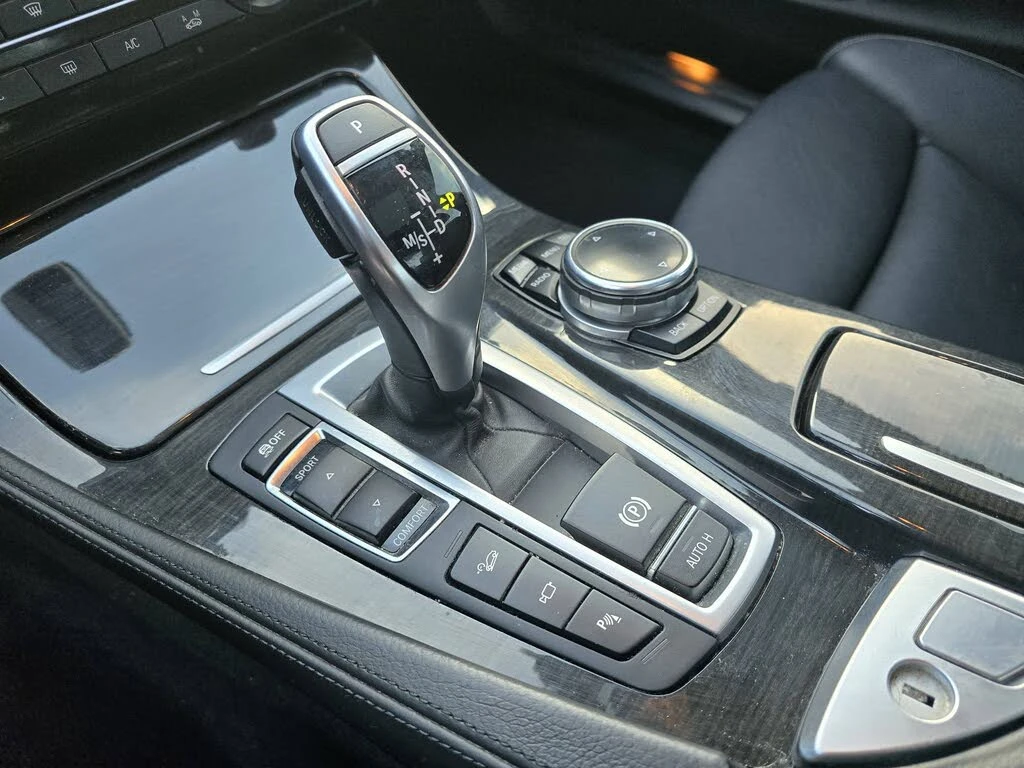 BMW 535 xDrive* Harman/Kardon* �������* �������*  | Mobile.bg � ����������� 12