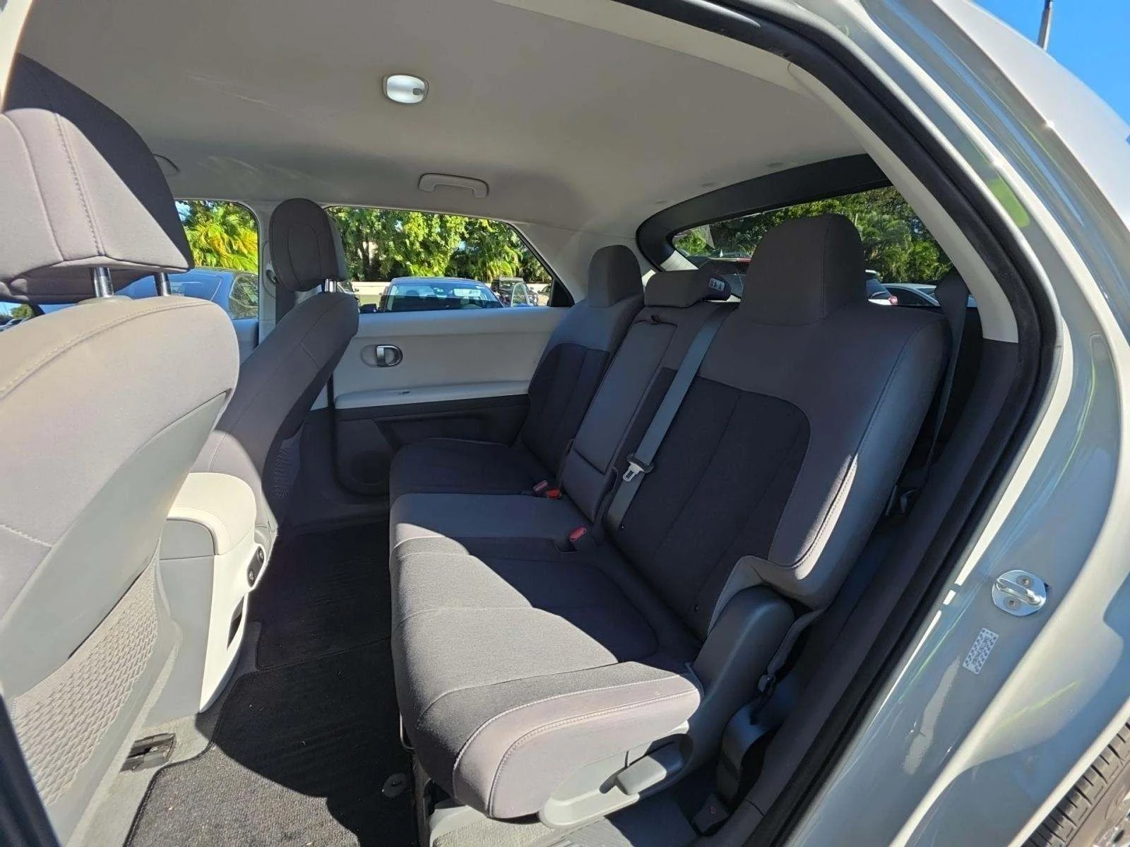 Hyundai Ioniq 5  - изображение 10