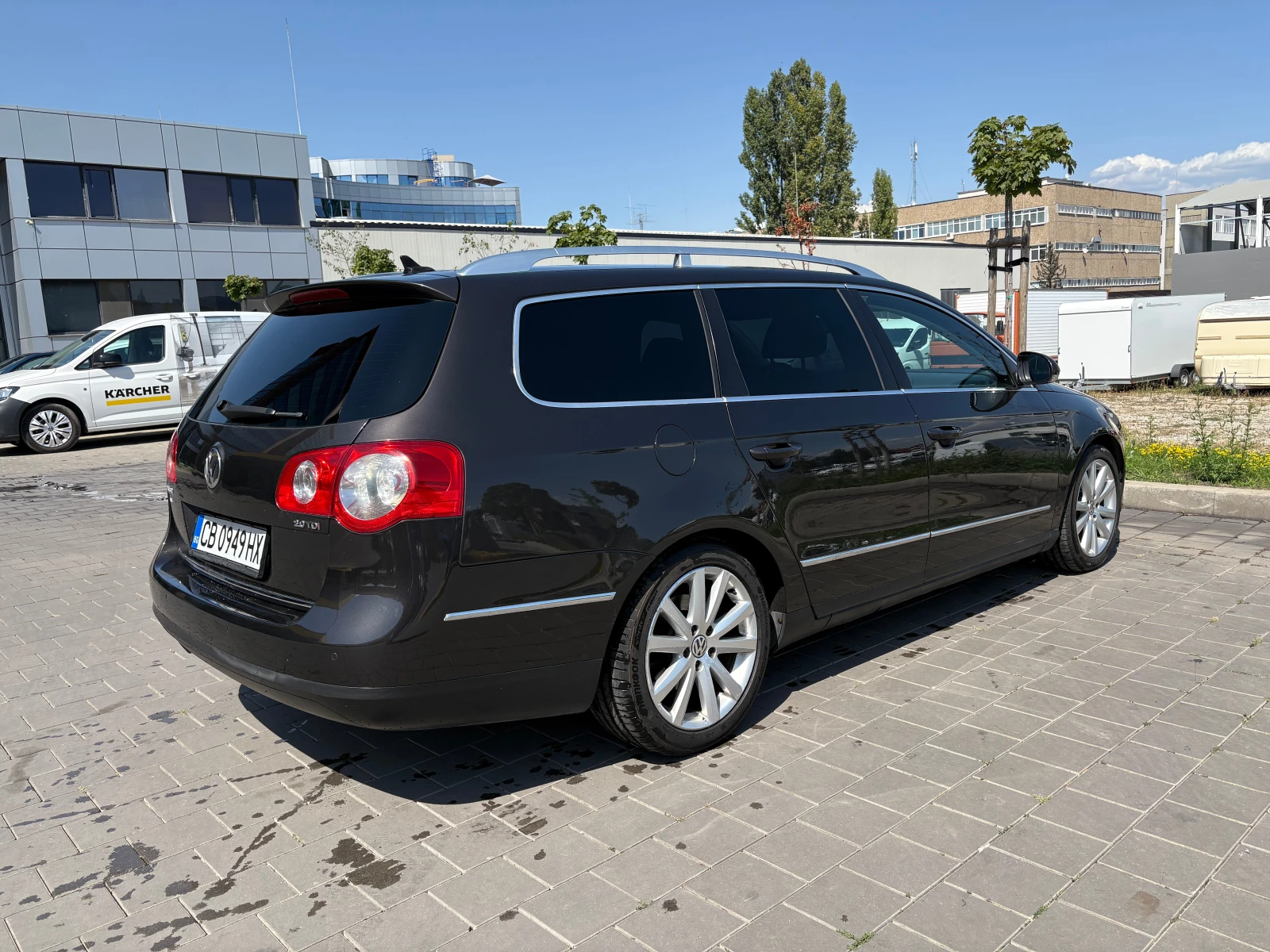 VW Passat Variant 2.0 TDI CR - изображение 7