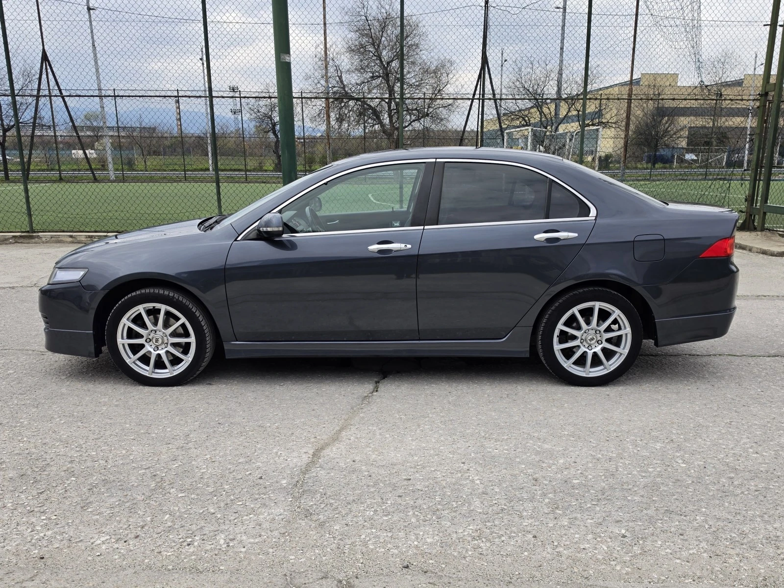 Honda Accord 2.4i-VTEC Type S Facelift, снимка 7 - Автомобили и джипове - 54066318