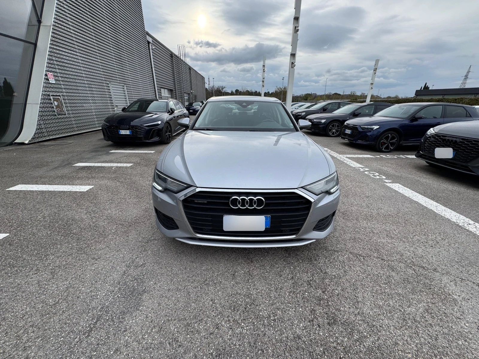 Audi A6 40 TDI quattro ultra S tronic Business Design