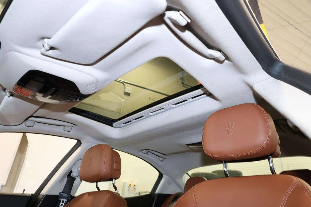 Maserati Ghibli S Q4 CARFAX, снимка 10 - Автомобили и джипове - 54159453