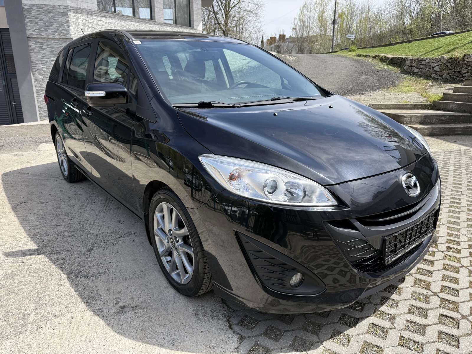 Mazda 5 1.6d Facelift.7 места., снимка 2 - Автомобили и джипове - 54226553