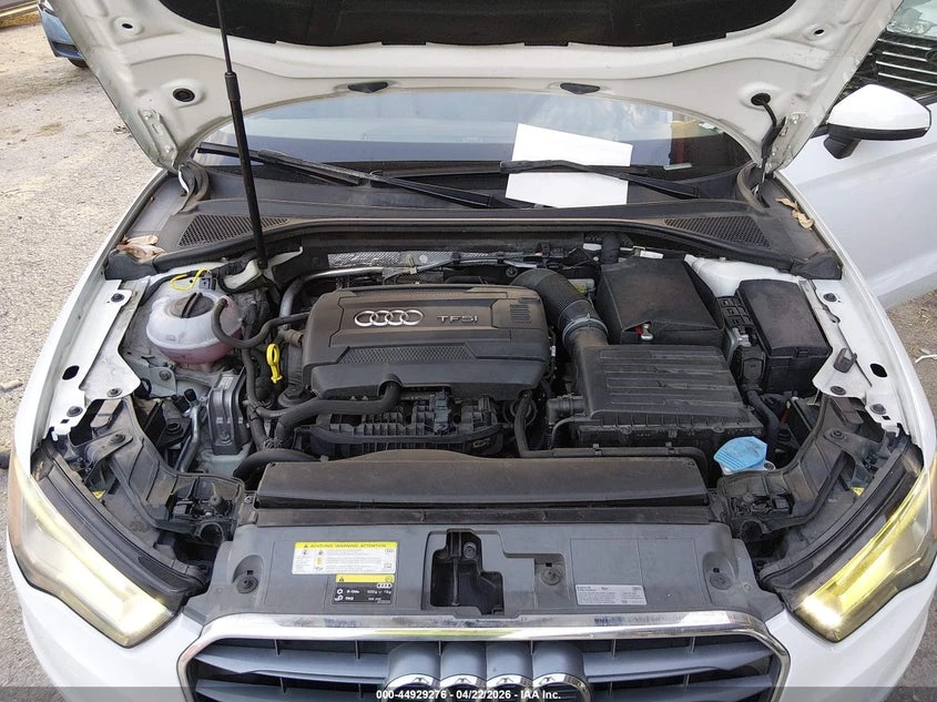 Audi A3 1.8l 1.8T Premium, снимка 10 - Автомобили и джипове - 54389515