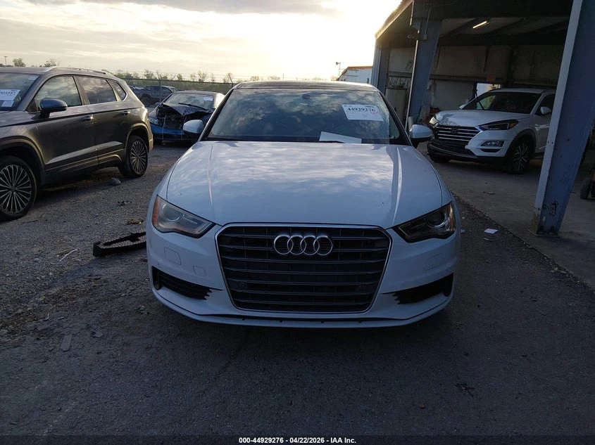 Audi A3 1.8l 1.8T Premium, снимка 12 - Автомобили и джипове - 54389515