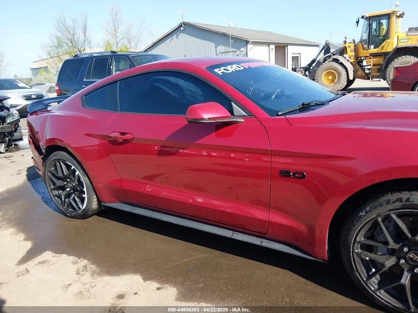 Ford Mustang 5.0l Gt Premium, снимка 13 - Автомобили и джипове - 54655733