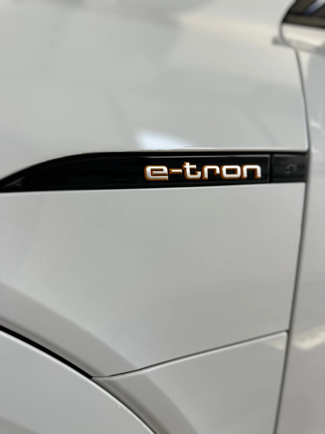 Audi E-Tron 50 quattro S-Line, снимка 7 - Автомобили и джипове - 54667050