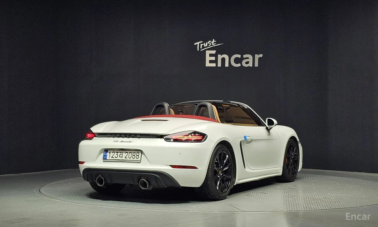 Porsche Boxster 2.0* 718* ОБДУХВАНЕ* , снимка 2 - Автомобили и джипове - 54879582