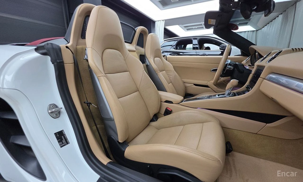 Porsche Boxster 2.0* 718* ОБДУХВАНЕ* , снимка 14 - Автомобили и джипове - 54879582
