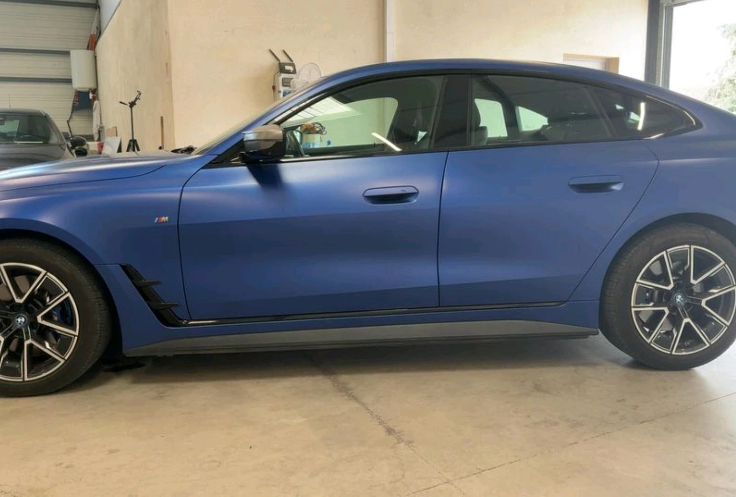BMW i4 M50 Gran Coupe, снимка 7 - Автомобили и джипове - 54998440